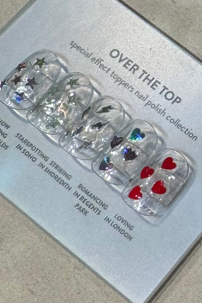 2024秋冬ネイルトレンド◇ ホリデーシーズンが楽しくなるおすすめネイルカラー【ささやかですてきなもの 大谷有紀 vol.210】