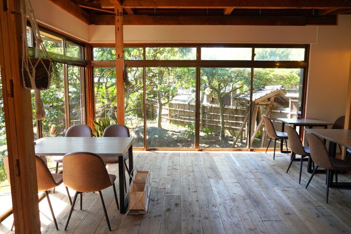 鎌倉の瀟洒なお屋敷でお庭の緑を眺めながらのんびりとお昼ごはん「Cafe&Restaurant EGAO」