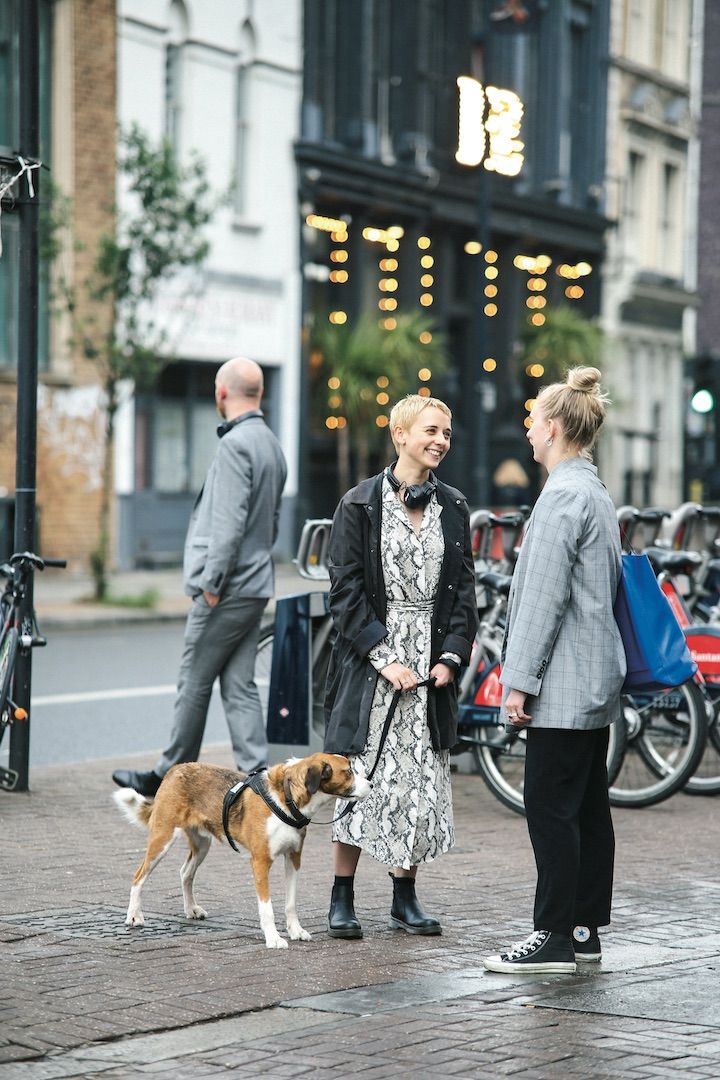 やっと秋本番！素材や色でファッションを楽しむのが正解！【ロンドンガールの一週間コーデ】