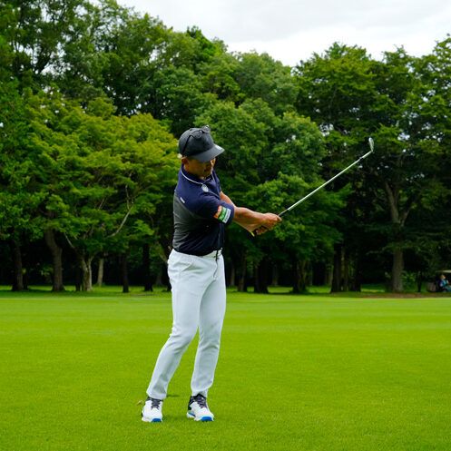 振り幅だけの“距離の打ち分け”は危険！ フットワークをプラスしてみよう