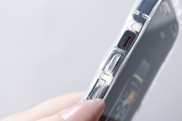 セリアのアクスタが入るスマートフォンケース8