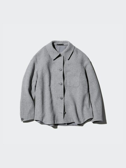 ユニクロのオーバーサイズショートジャケット