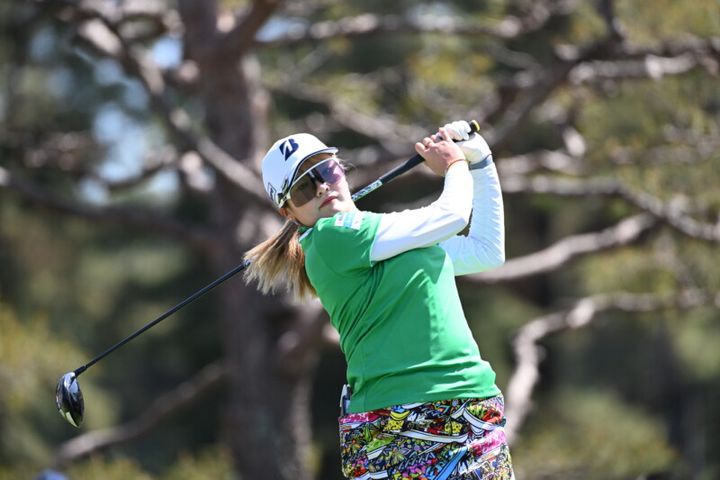 岩井明愛の理想的なトップとは？曲げずに大きく飛ばせるカタチの作り方