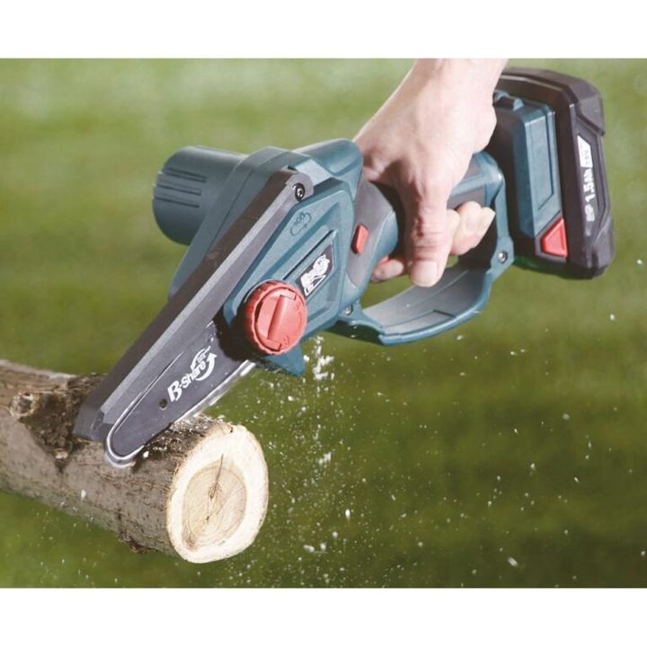 「コメリが凄すぎる」コスパ最強のチェーンソーとは？超軽量設計で薪作りも簡単！