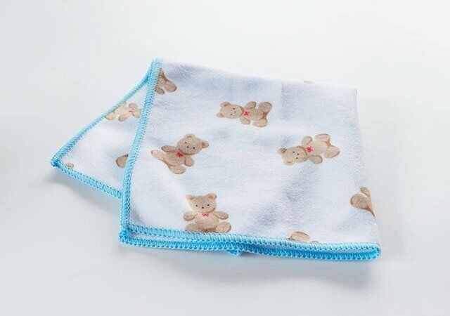 ダイソー くっつくクロス（クマ）