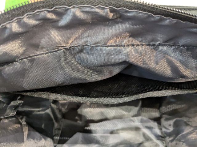 高撥水マルチシートインマザーズ 2WAY トートバッグのメッシュポケット