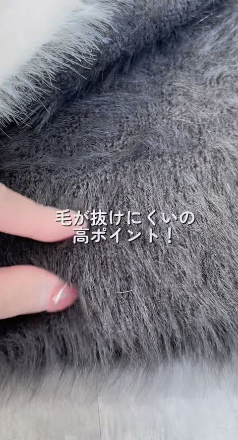 GUのカットアウトカーディガン5