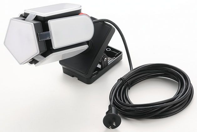 【コメリ】日常使いできるコスパ最強のカーケア用品の利便性が高すぎる！