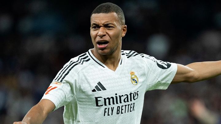 世界的スター、サッカー界最高の授賞式にあらわれず…ライバルはこう思った