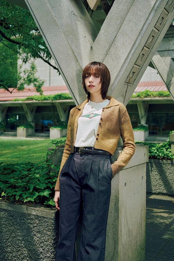 襟付きカーディガン