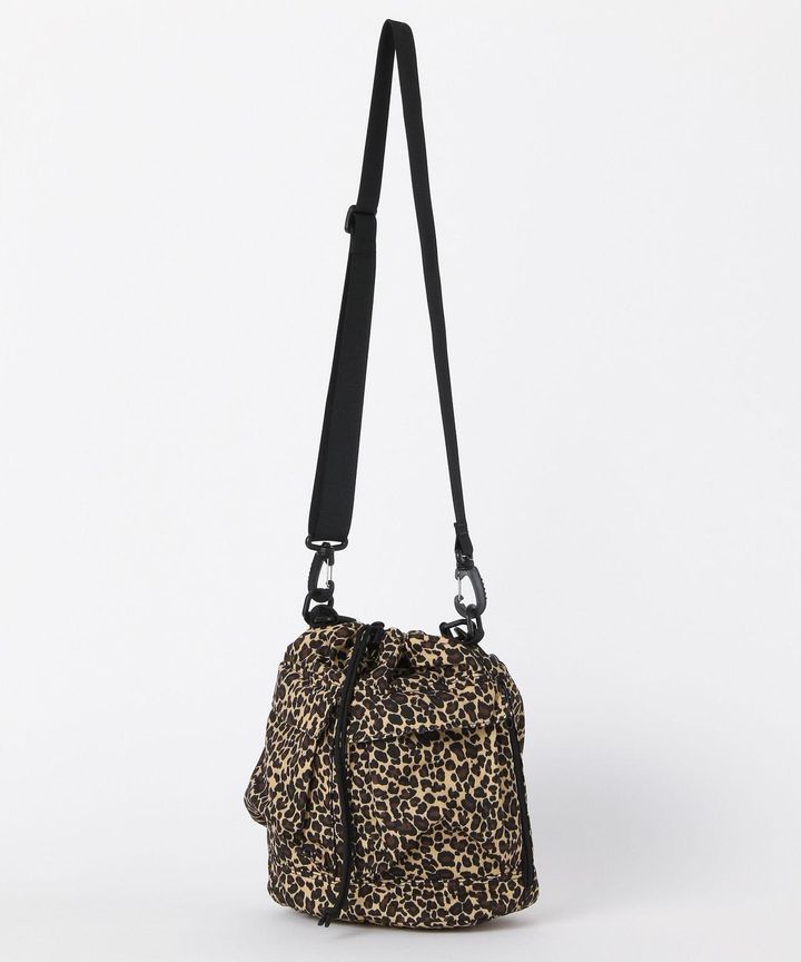 画像2: 出典：.st