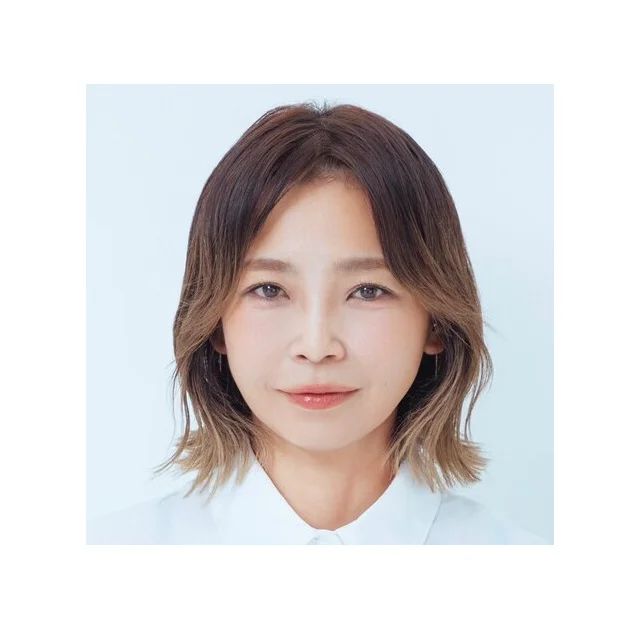 【40代メイク特集】若見え、垢抜け印象も叶う！ OVER40歳にちょうどいいメイクのやり方をレッスン_71