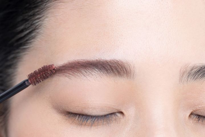 40代メイク アラフォー 眉毛 太眉 描き方 眉マスカラ