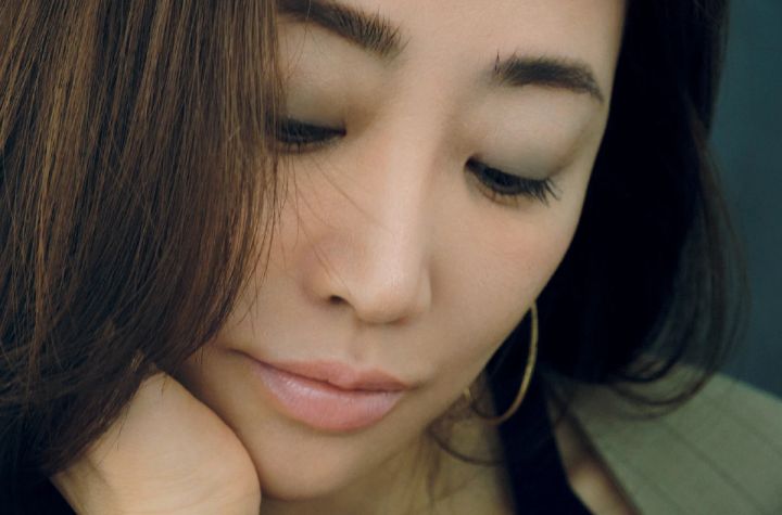 40代メイク ひとさじの柔らかさで洗練の大人顔に how to makeup