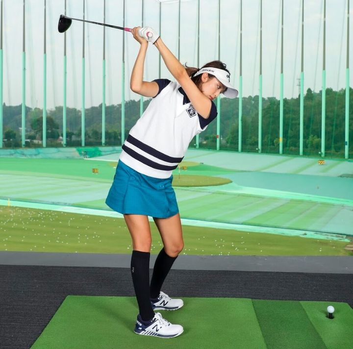 女子プロがスライスの直し方をレッスン！「とにかく真っすぐ飛ばすには…」
