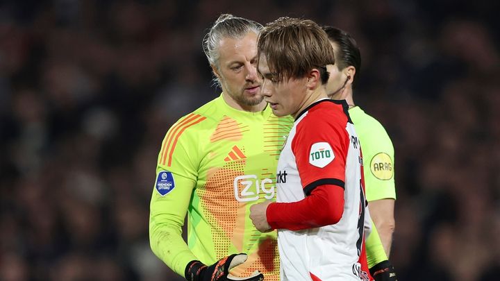 日本代表のエースFW、まさかの負傷交代…来週の代表発表にも影響か