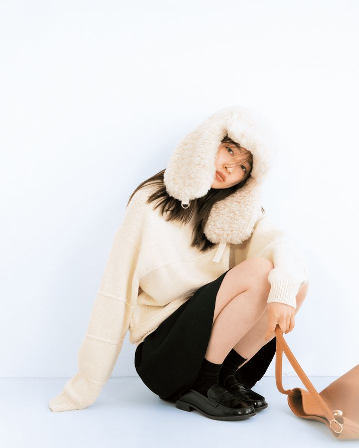 2024年秋のデートコーデ ⑤抱きしめたくなるガーリーさ♡「カーディガンコーディネート」