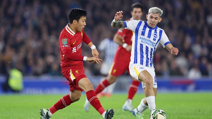 日本代表キャプテン、今季2度目の先発も17歳と交代…途中出場の三笘薫と「日本人対決」ならず