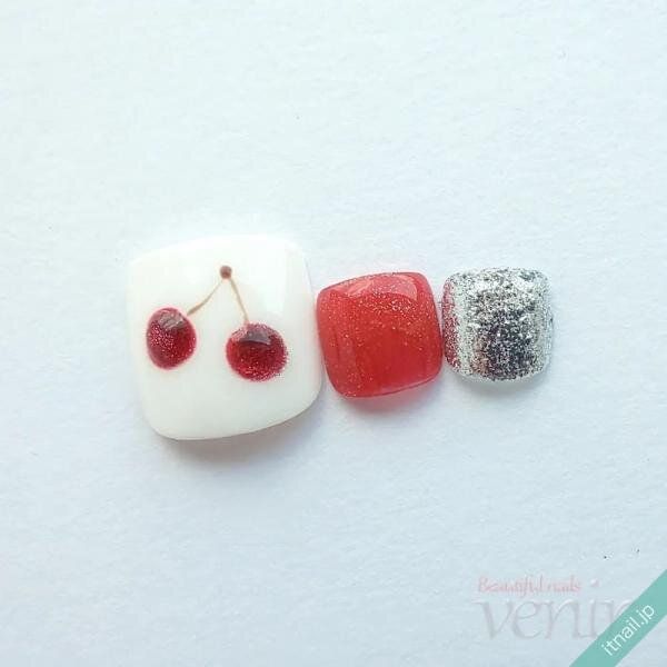 Venirが投稿したネイルデザイン [photoid:I0113469] via Itnail Design (742044)