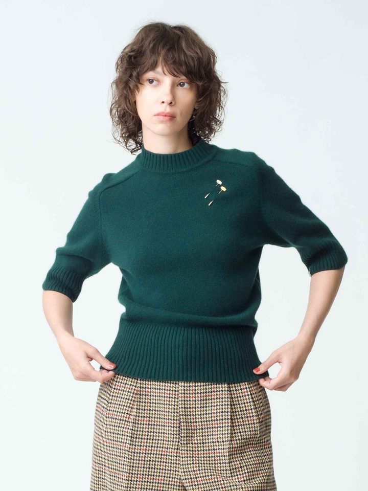 画像: 【extreme cashmere】「Half Sleeve Knit」（Gray、Green）各￥80,300（税込）