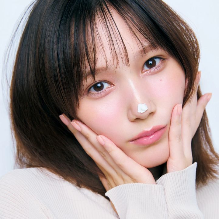 【本田 翼さんのスキンケア特集】ばっさーの美肌に欠かせないアイテムは？ 愛用コスメを一挙公開_2