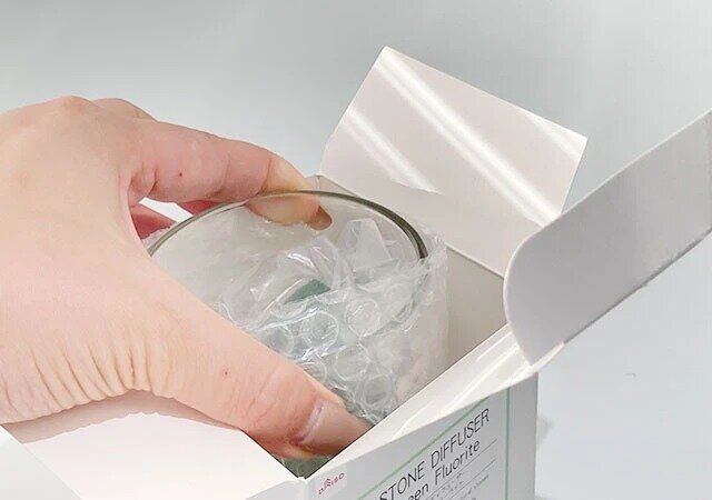 ダイソー 天然石 アロマオイル