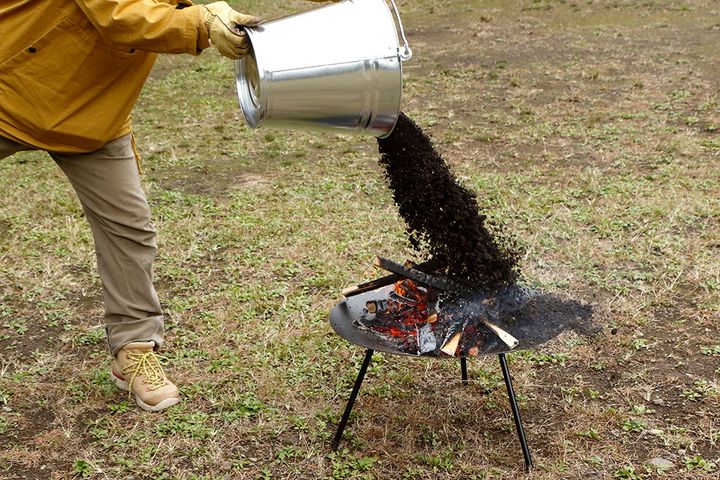 知らないと損！焚き火のNG行為とは？キャンパーがやってる対策術を徹底解説！