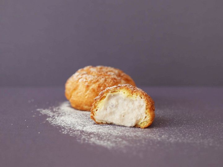 「タロイモシュークリーム」 1個400円