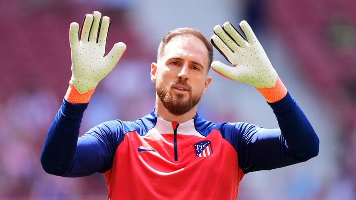 超レアキャラ！世界的GKなのに「背番号1」をつけたことがない5人の守護神