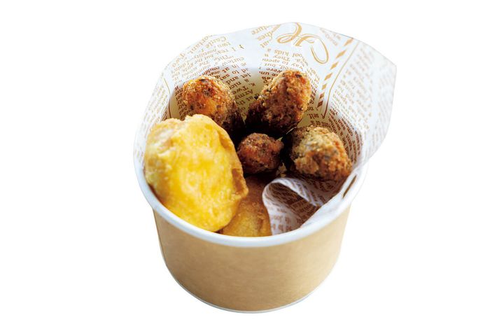 茨城〈アクアワールド茨城県 大洗水族館〉館内カフェ「Ｗシャークセット」