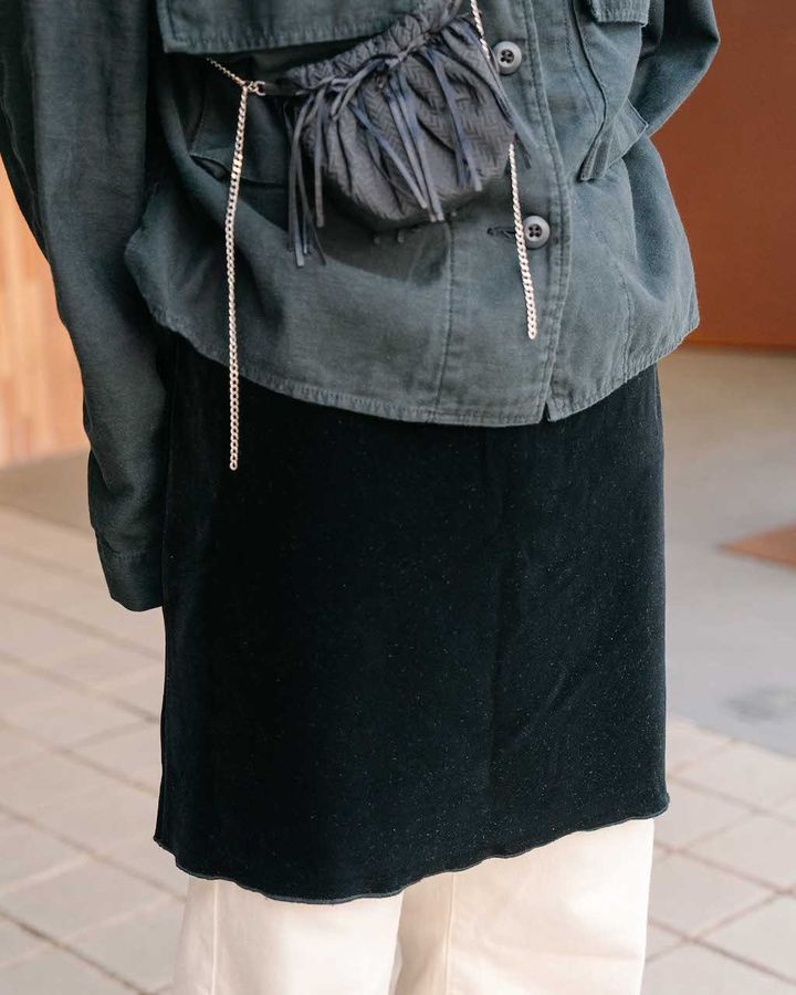 晩秋におすすめな“ワンピース+パンツ”の重ね着スタイル5選。上級者の技が光る着こなしは必見【TOKYO SNAP