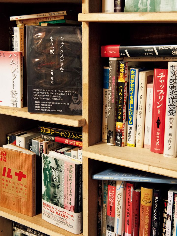 神奈川〈古本イサド ととら堂〉店内