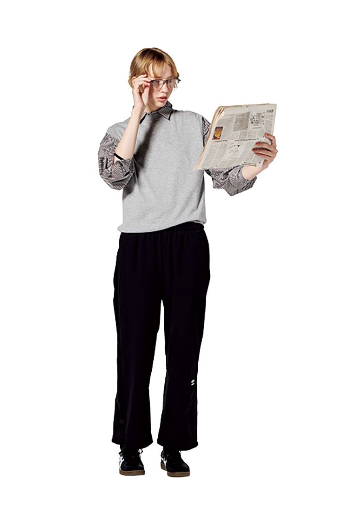 トラックパンツの着こなし、とことんボーイッシュ？それともモノトーン？ オススメコーデ6選