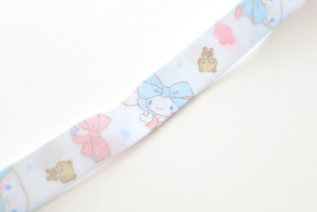 ダイソー シナモロール ネックストラップ デザイン