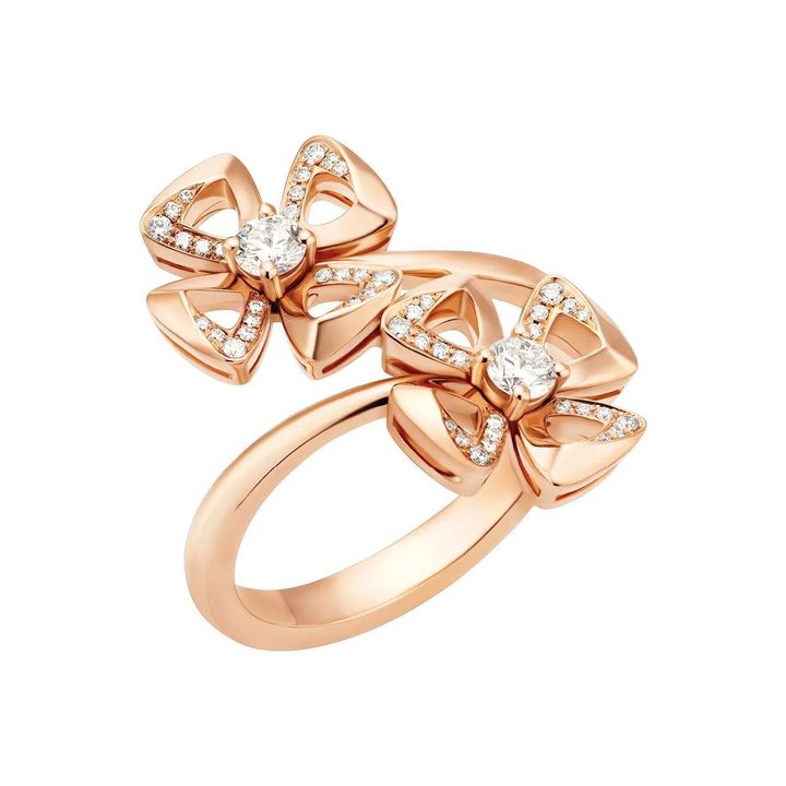 「フィオレヴァー」（18Kピンクゴールド×ダイヤモンド） ￥792,000／BVLGARI（ブルガリ・ジャパン）