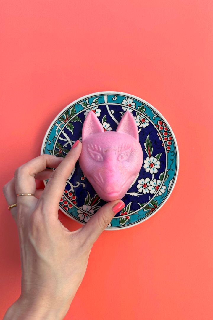 1500円以下のお菓子プレゼント◎ おしゃれでかわいいピンクのフロランタン【ささやかですてきなもの 大谷有紀 vol.211】