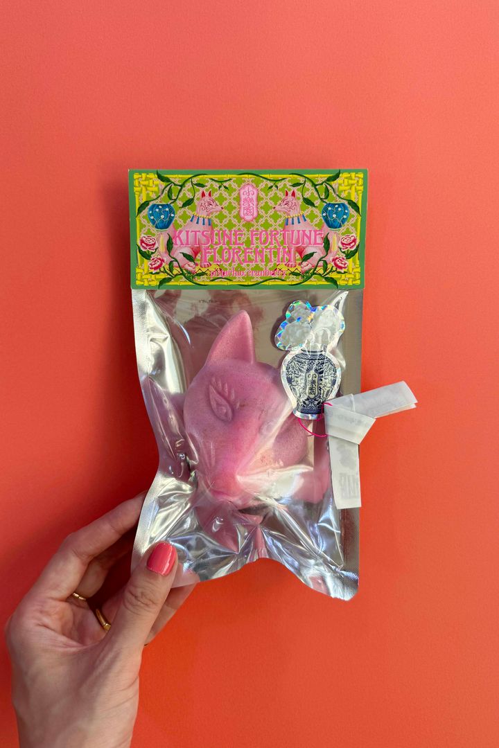 1500円以下のお菓子プレゼント◎ おしゃれでかわいいピンクのフロランタン【ささやかですてきなもの 大谷有紀 vol.211】