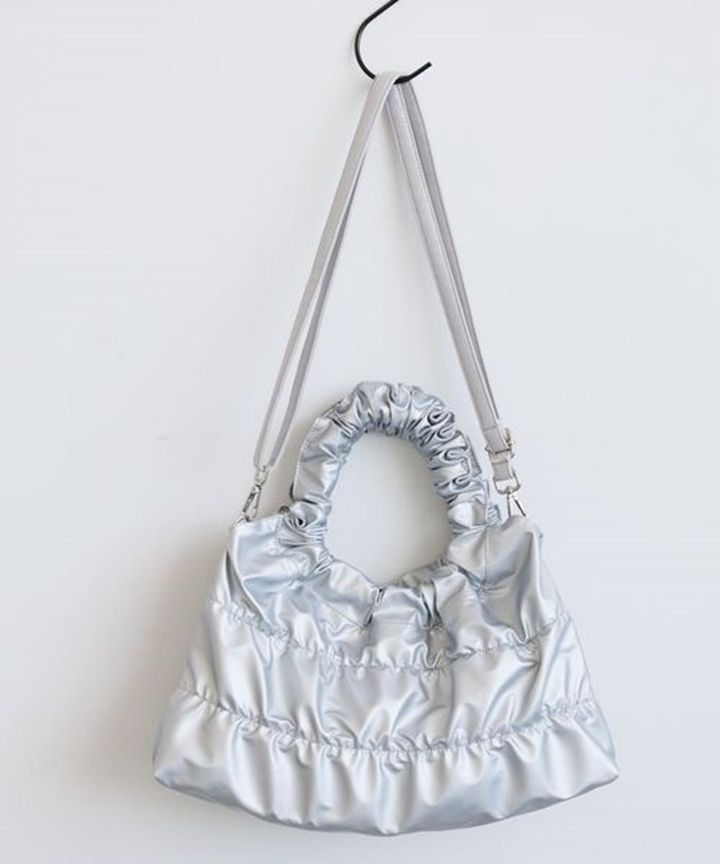 画像1: 出典：and ST