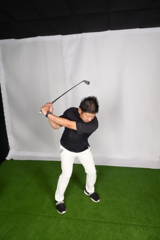 切り返しでの正しい動きはどっち…？大きなエネルギーを生み出すコツを解説