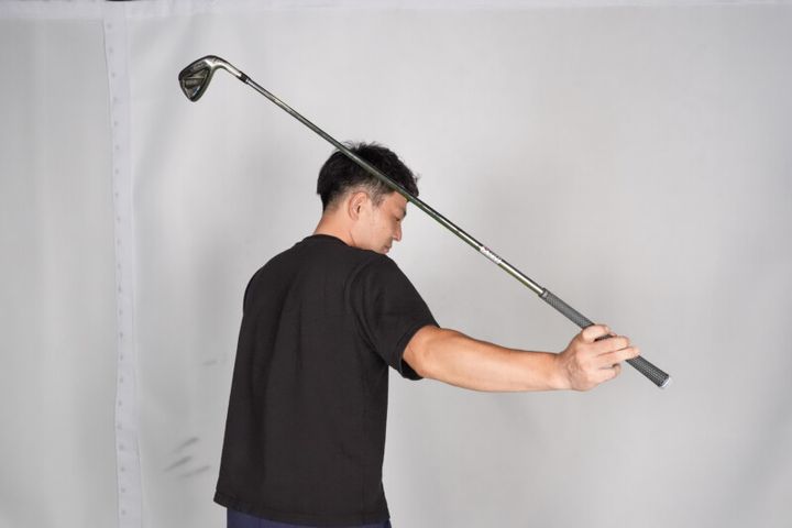 切り返しでの正しい動きはどっち…？大きなエネルギーを生み出すコツを解説