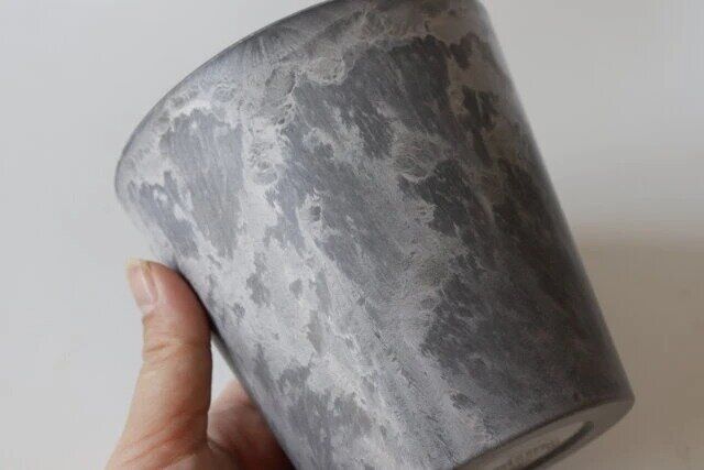 セリア ストーン風プランター4号鉢