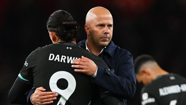 日本代表選手を冷遇する海外チーム監督、史上初の偉業達成