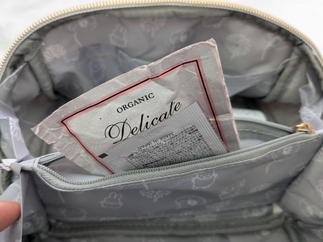 センターポケットに収納したところ