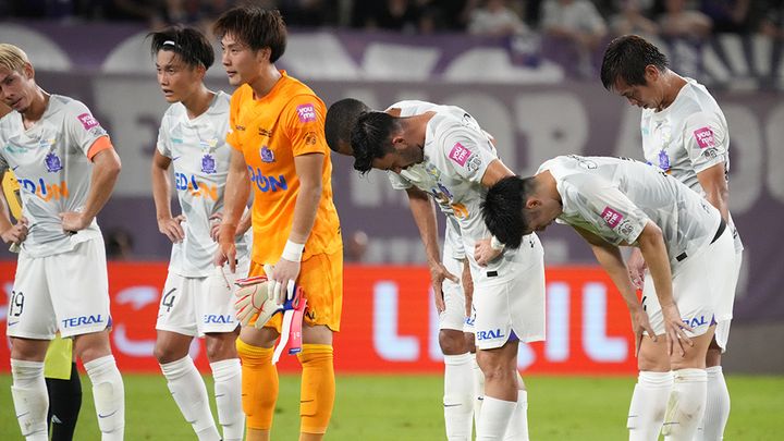 広島が痛恨の連敗…昨季王者のヴィッセル神戸が残り3試合でJ1首位に浮上