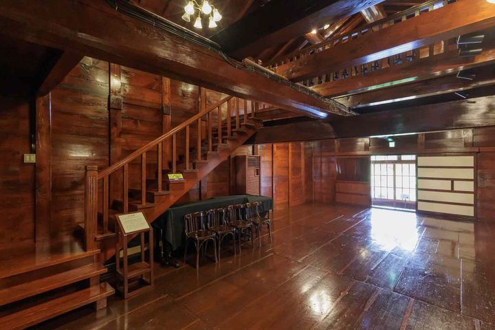 福西本店 座敷蔵