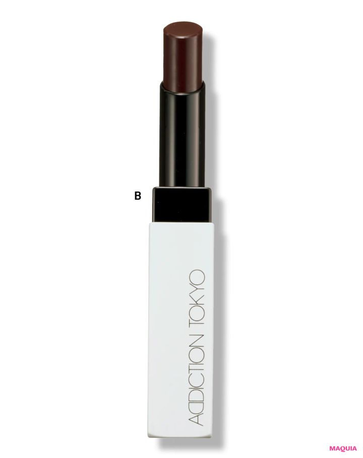 ユニクロの黒タートルを着るならメイクはどうする？ 2つのポイントで洒落顔に！_7