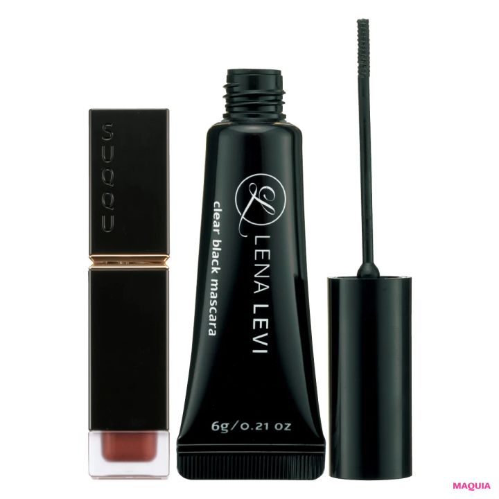 ユニクロの黒タートルを着るならメイクはどうする？ 2つのポイントで洒落顔に！_4