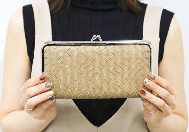 Harriss [ハリス] 圧巻の高級感レザー編み調がま口長財布