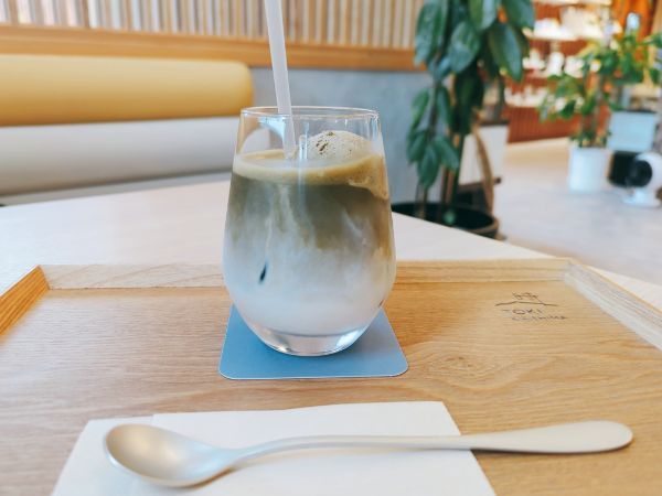 ほうじ茶オレフロート