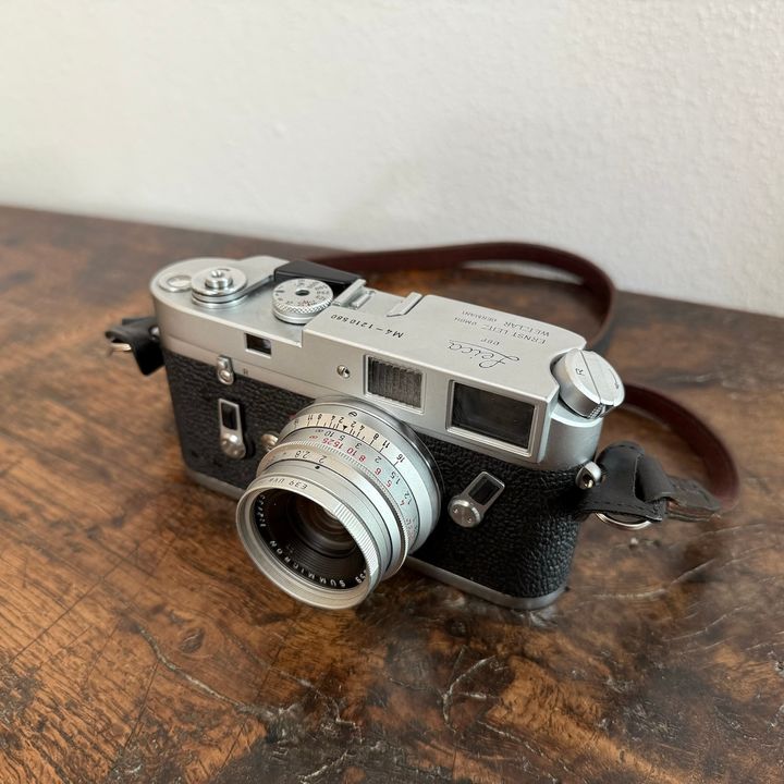 LEICA M4